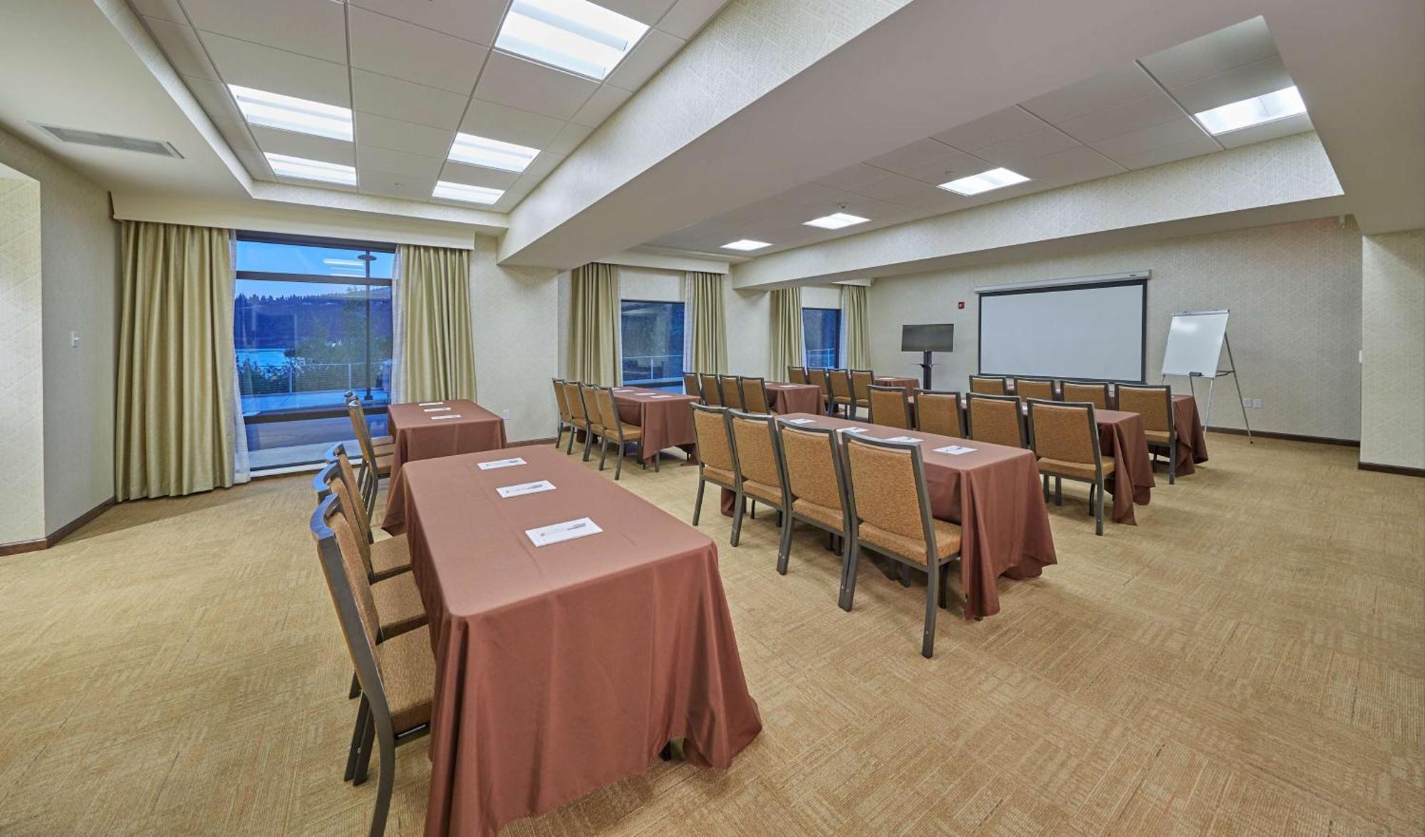Hampton Inn & Suites Худ Ривър Екстериор снимка