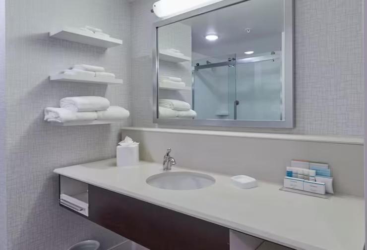 Hampton Inn & Suites Худ Ривър Екстериор снимка