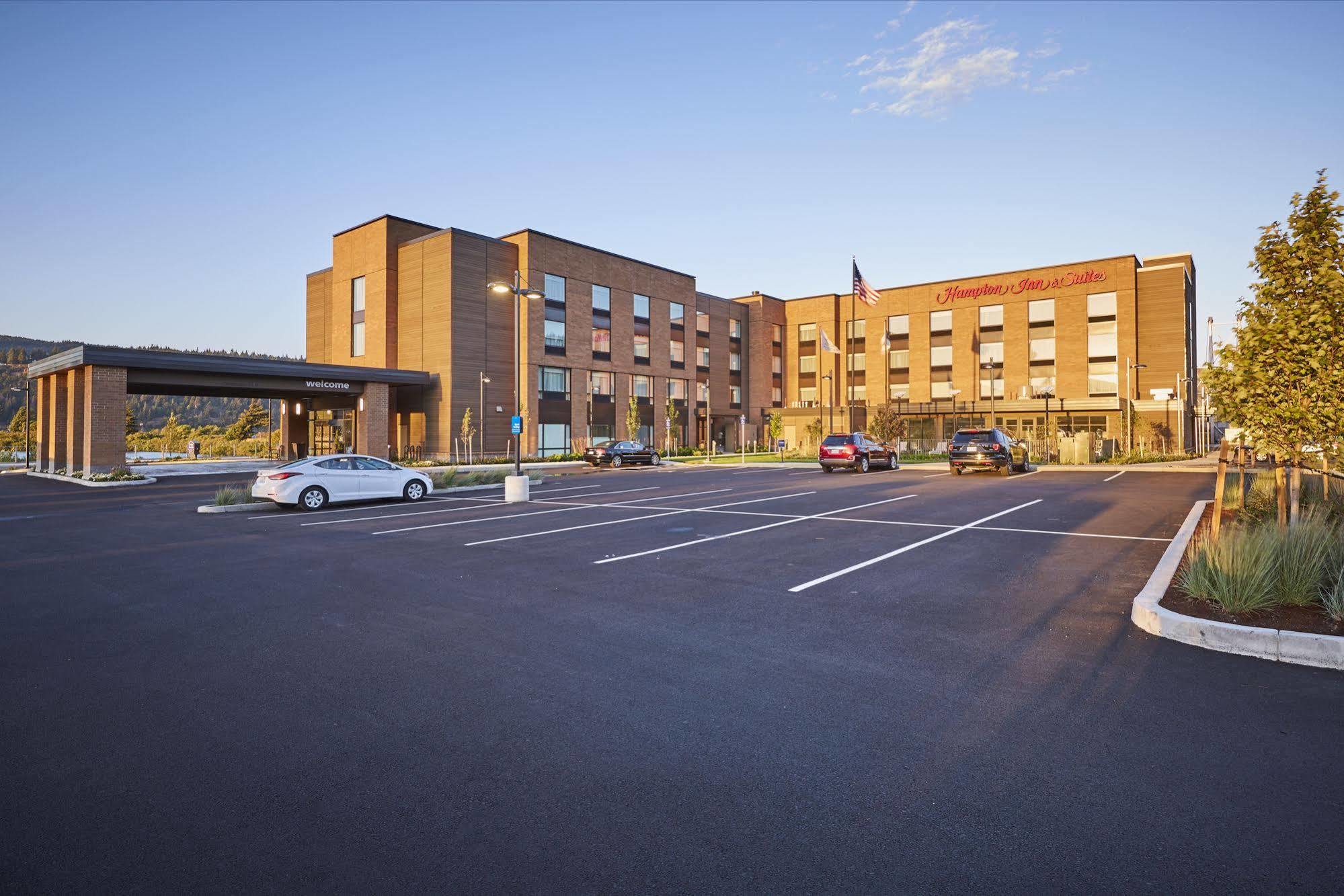 Hampton Inn & Suites Худ Ривър Екстериор снимка